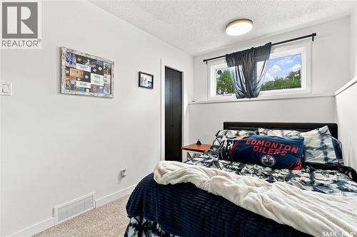 15 Rendek Crescent, Regina, SK 