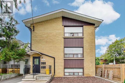 1A - 2302 LAKE SHORE BOULEVARD W , Toronto, Ontario M8V 1B4 3