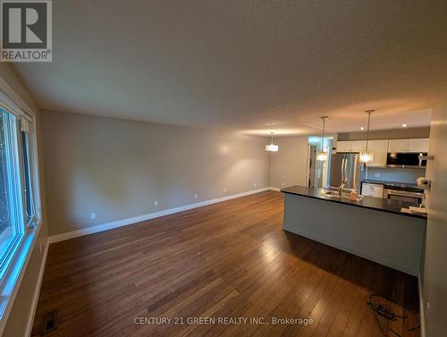4 WENLOCK CRESCENT , London North, Ontario N6G 3B6 3