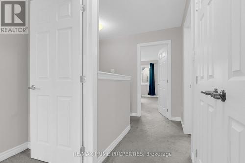 136 Lanceleaf Way, Ottawa, ON 