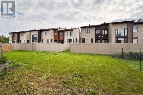 136 Lanceleaf Way, Ottawa, ON 