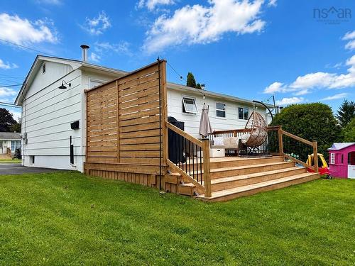 46 Donald Avenue, Amherst, NS 