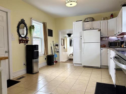 22 Chamberlain Street, Amherst, NS 