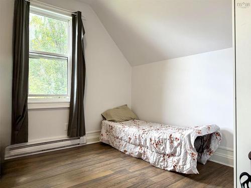 22 Chamberlain Street, Amherst, NS 