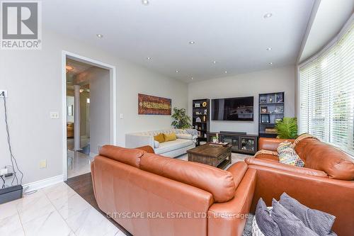 879 Bennett Boulevard, Milton, ON 