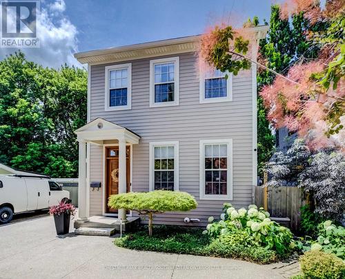 33 CHERRY STREET , St. Catharines, Ontario L2R 5M5 2