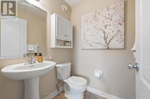 661 Willowmere Way, Ottawa, ON 