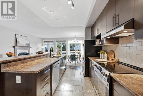 661 Willowmere Way, Ottawa, ON 