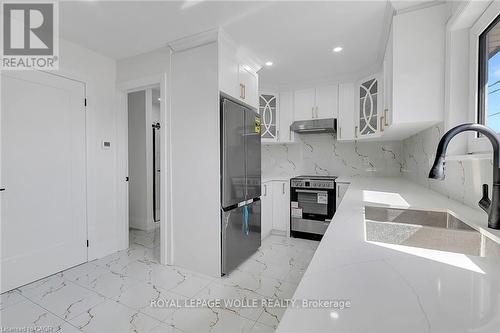 2 - 581 LANCASTER STREET W , Kitchener, Ontario N2K 1M5 3