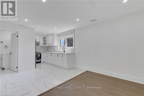 2 - 581 LANCASTER STREET W , Kitchener, Ontario N2K 1M5 5