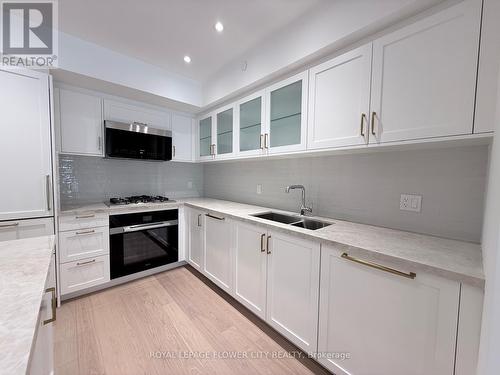 301 - 505 GLENCAIRN AVENUE , Toronto, Ontario M6B 0B2 5
