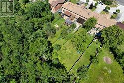 9 SEYMOUR CRESCENT Barrie, ON L4N 8N4