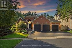 51 AUTUMN RIDGE TRAIL  Kitchener, ON N2P 2J6