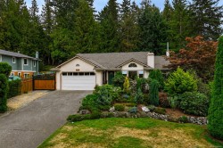 1567 Mayneview Terr  North Saanich, BC V8L 5E5