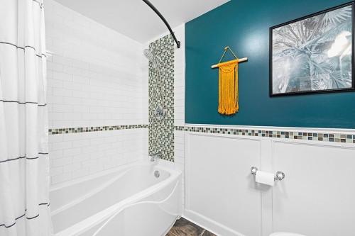 Salle de bains - 2 Av. Edgewood, Bristol, QC 