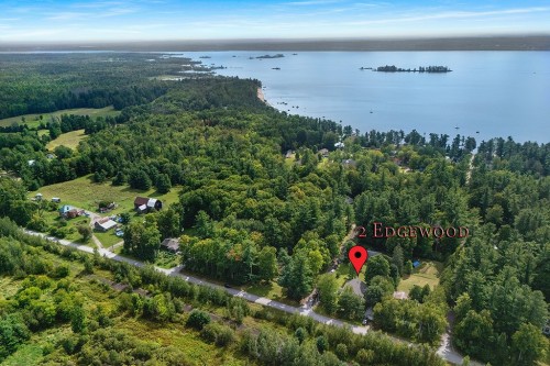 Photo aérienne - 2 Av. Edgewood, Bristol, QC 