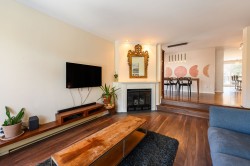 Salon - 