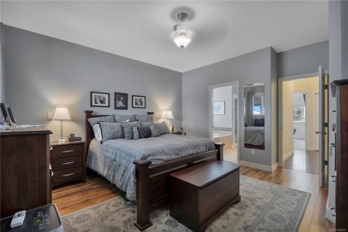 599 Hillcrest Ave, Ladysmith, BC 