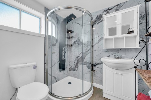 Salle de bains - 1826Z Boul. St-Antoine, Saint-Jérôme, QC 