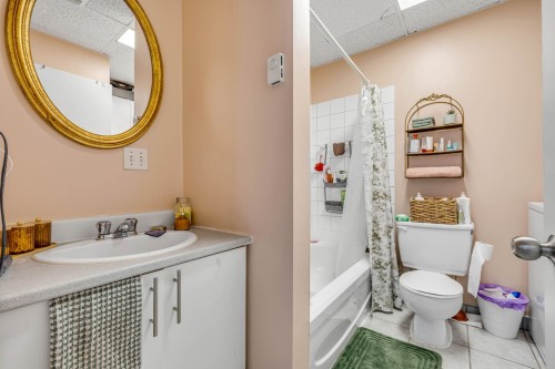 Salle de bains - 50  - 62 6E Avenue, Québec (La Cité-Limoilou), QC 