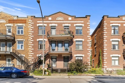 5049 Rue Ste-Catherine E.  Montréal (Mercier/Hochelaga-Maisonneuve), QC H1V 2A4