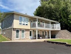 445 Darlington  Dalhousie, NB E8C 1M3
