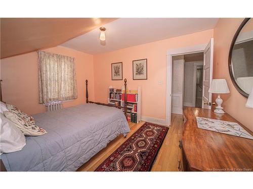 320 University Ave, Fredericton, NB 