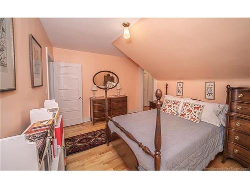 320 University Ave, Fredericton, NB 