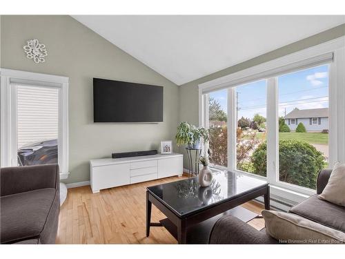 287 Maplehurst Dr, Moncton, NB 