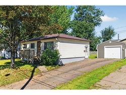 284 Whitepine RD  Riverview, NB E1B 3M2