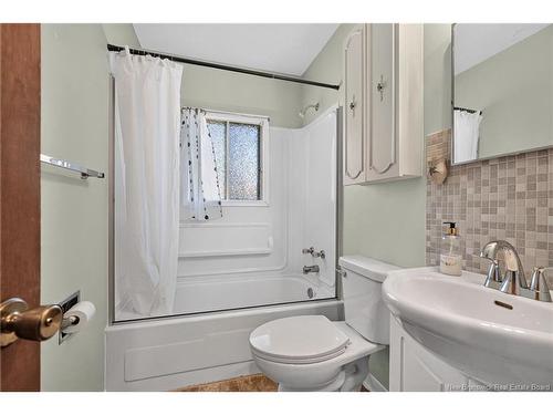 284 Whitepine Rd, Riverview, NB 