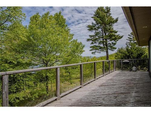 25 Bell Hill Rd, Long Point, NB 