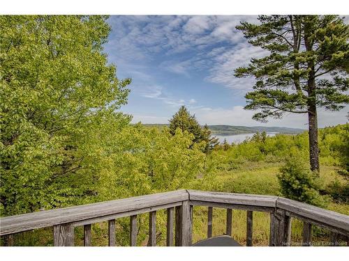 25 Bell Hill Rd, Long Point, NB 