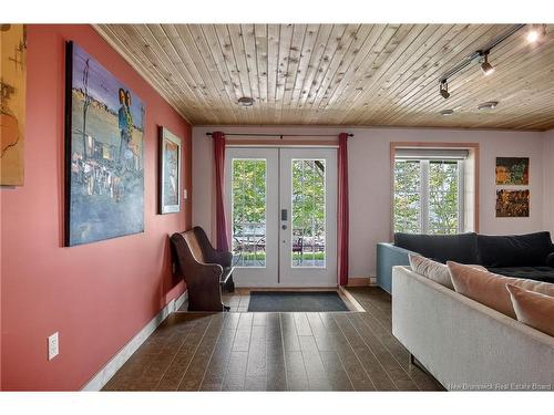 25 Bell Hill Rd, Long Point, NB 