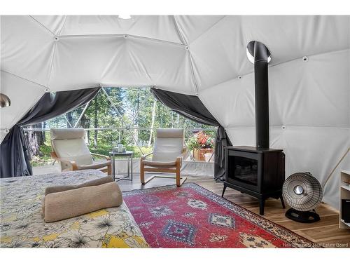 25 Bell Hill Rd, Long Point, NB 