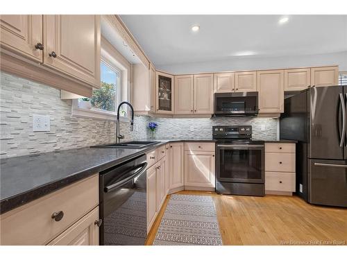 66 Broadway St, Moncton, NB 