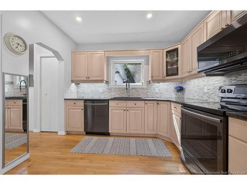 66 Broadway St, Moncton, NB 