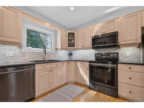 66 Broadway St, Moncton, NB 