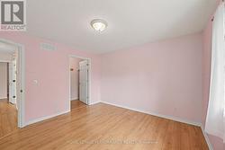 Walk-in closet - 