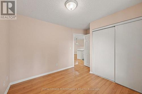 Plenty of closet space - 18 Daphne Crescent, Ottawa, ON 