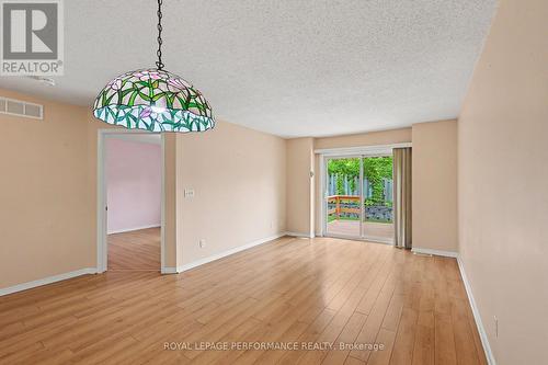 Patio access to the biggest deck in the community - 18 Daphne Crescent, Ottawa, ON 