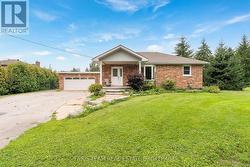 2656 RUNDLE ROAD  Clarington, ON L1C 6Y1