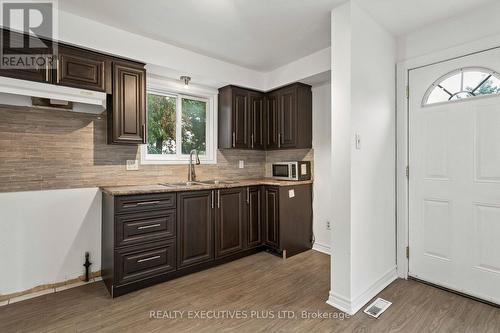 1037 Stainton Drive, Mississauga, ON 