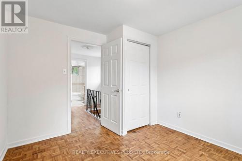 1037 Stainton Drive, Mississauga, ON 