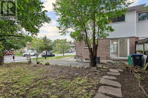 1037 Stainton Drive, Mississauga, ON 