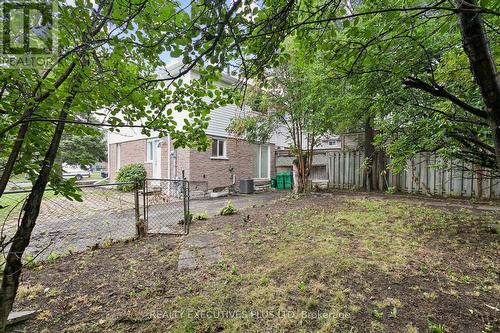 1037 Stainton Drive, Mississauga, ON 