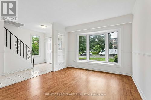 1037 Stainton Drive, Mississauga, ON 