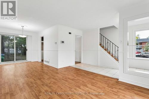 1037 Stainton Drive, Mississauga, ON 