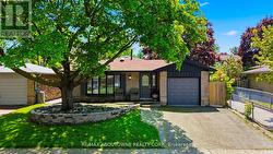 2306 DEVON ROAD Oakville, ON L6J 5R4