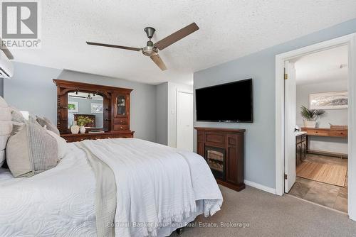 8 Pickwick Place, Guelph (Willow West/Sugarbush/West Acres), ON 